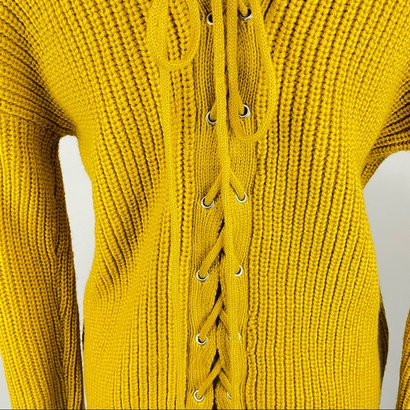 Love By Design Long Sleeves Lace-Up Back Sweater Color Gold Size Large - Picture 3 of 8